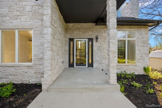 1585 Houghton Trail, Groveland Township, MI 48462
