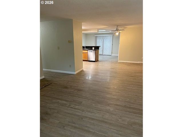 13950 Sw 20TH St, Beaverton, OR 97008