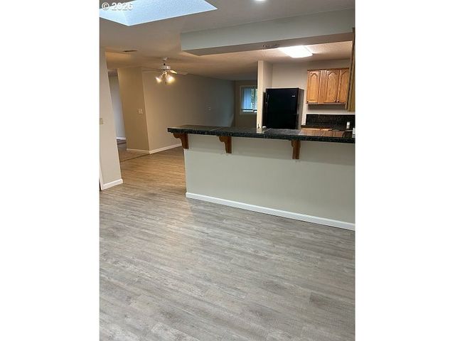 13950 Sw 20TH St, Beaverton, OR 97008