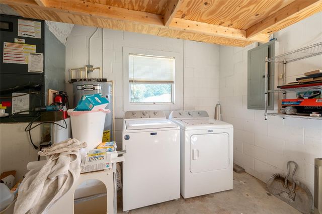 1868 NE 127TH PLACE, Anthony, FL 32617