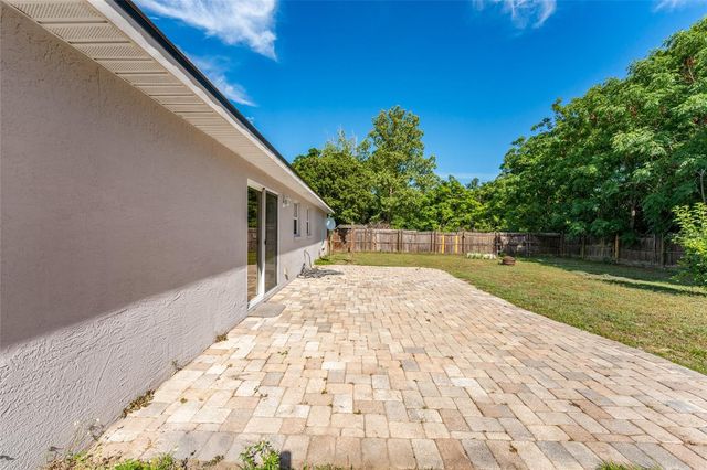 1868 NE 127TH PLACE, Anthony, FL 32617