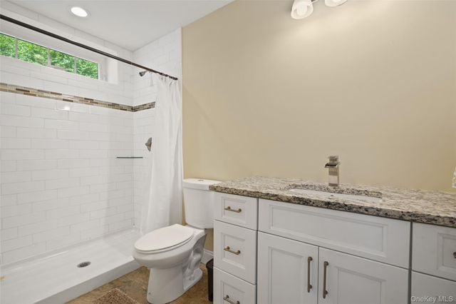 71 Hitchcock Hill Road, Mahopac, NY 10541