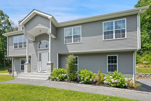71 Hitchcock Hill Road, Mahopac, NY 10541