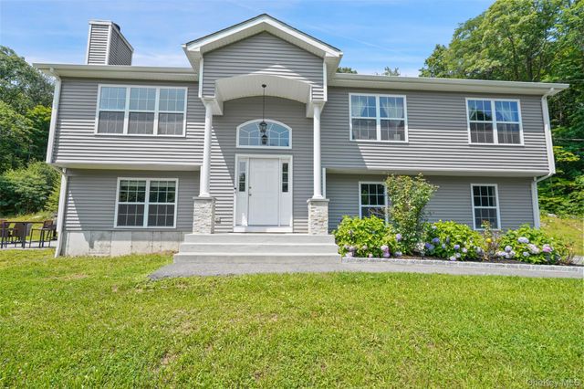 71 Hitchcock Hill Road, Mahopac, NY 10541