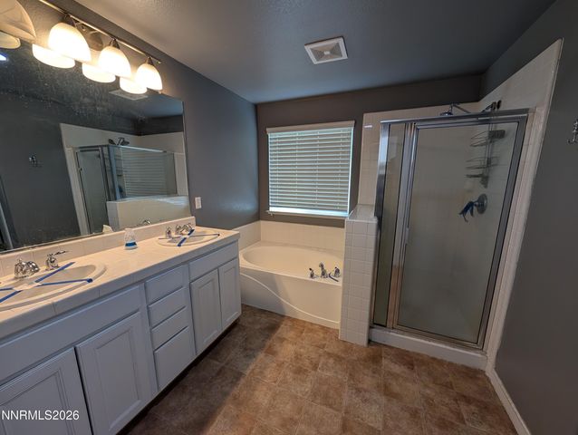 6682 Sportoletti Drive, Sparks, NV 89436