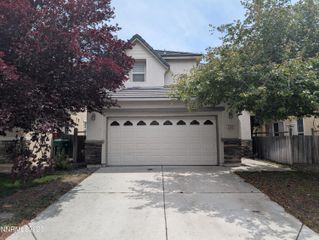 6682 Sportoletti Drive, Sparks, NV 89436
