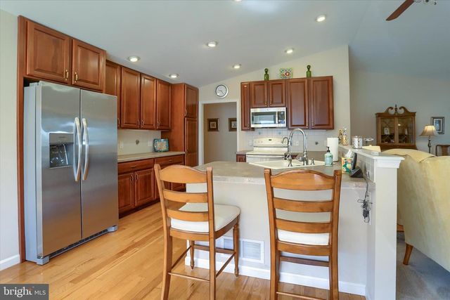 58 BURWICK DRIVE, Mechanicsburg, PA 17050