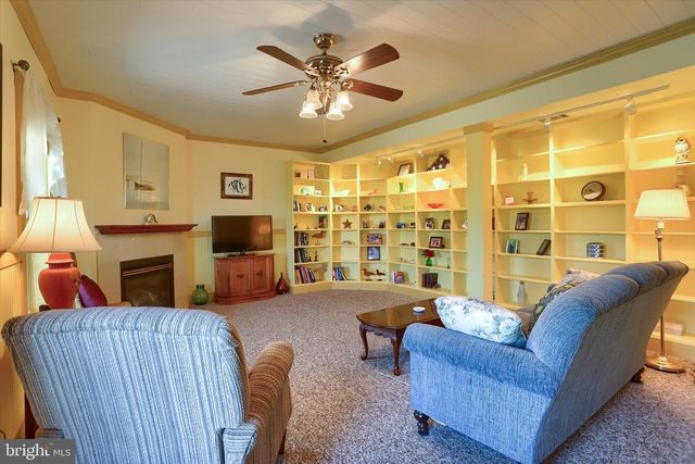 58 BURWICK DRIVE, Mechanicsburg, PA 17050