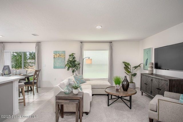 549 Hallmark Street SE, Palm Bay, FL 32909