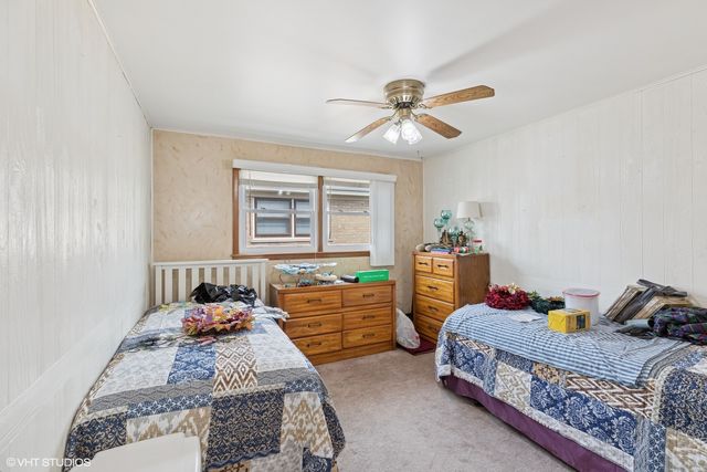 605 Saginaw Avenue, Calumet City, IL 60409
