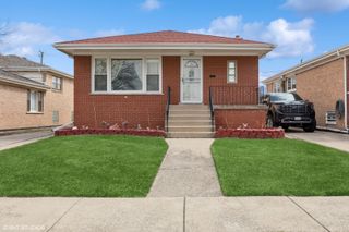 605 Saginaw Avenue, Calumet City, IL 60409
