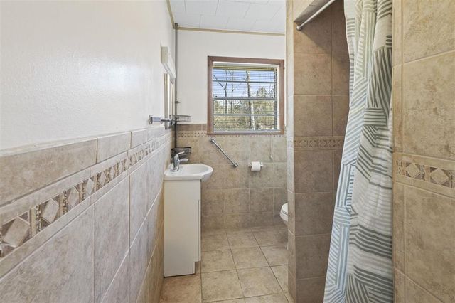 2917 Donatiel Street, Lake Charles, LA 70615