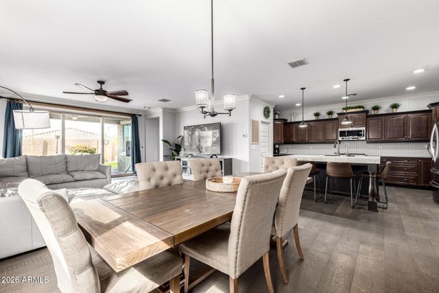 2738 E CHERRY HILL Drive, Gilbert, AZ 85298