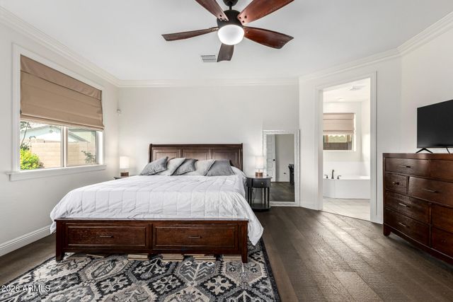 2738 E CHERRY HILL Drive, Gilbert, AZ 85298