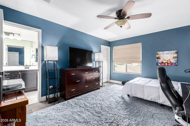 2738 E CHERRY HILL Drive, Gilbert, AZ 85298