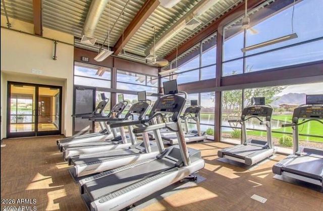 2738 E CHERRY HILL Drive, Gilbert, AZ 85298