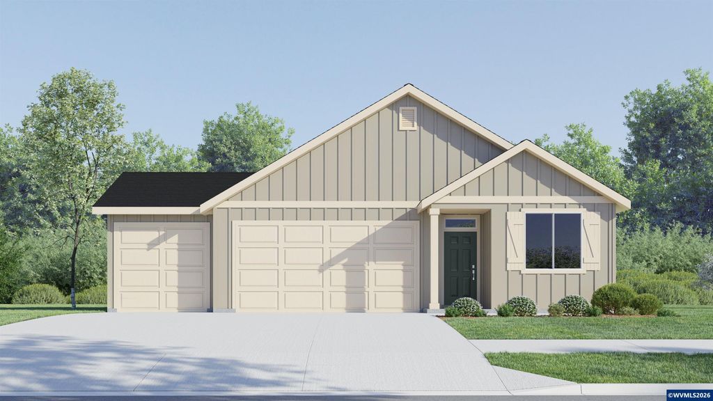 1088 Cardinal St, Woodburn, OR 97071