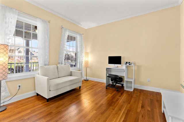 30 Hunter Mill Way, Londonderry, NH 03053