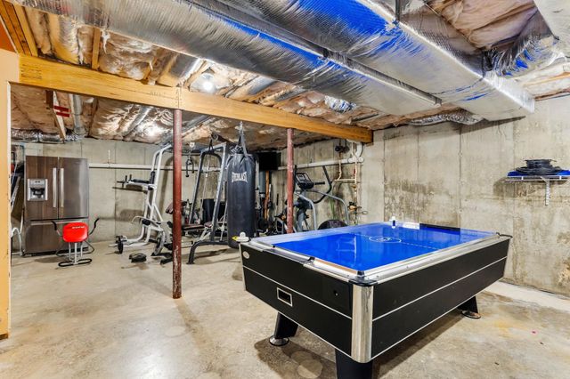 30 Hunter Mill Way, Londonderry, NH 03053