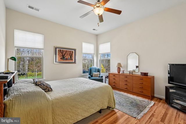 24878 HELMS TER, Aldie, VA 20105