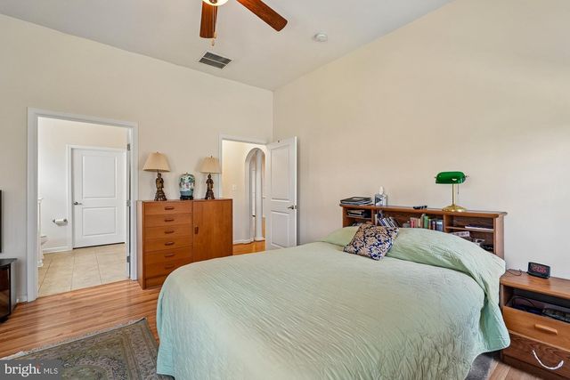 24878 HELMS TER, Aldie, VA 20105