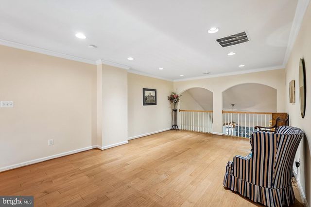 24878 HELMS TER, Aldie, VA 20105