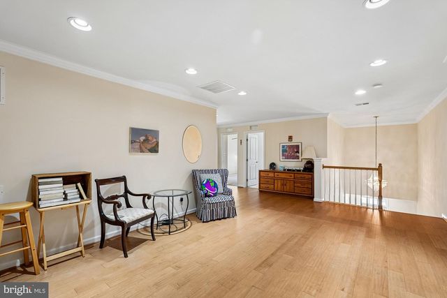 24878 HELMS TER, Aldie, VA 20105