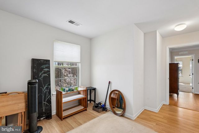 24878 HELMS TER, Aldie, VA 20105