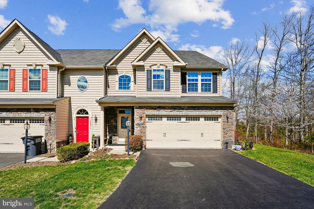 24878 HELMS TER, Aldie, VA 20105