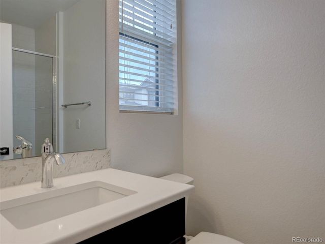 11246 Bellsong Ln, Littleton, CO 80125