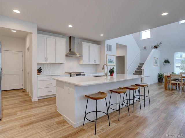 11246 Bellsong Ln, Littleton, CO 80125