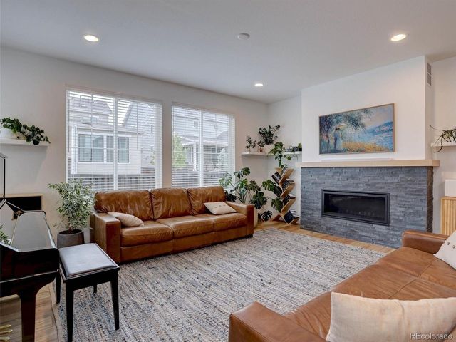 11246 Bellsong Ln, Littleton, CO 80125