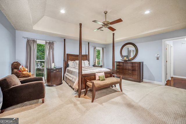 205 OLDE OAK Drive, Jonesboro, GA 30238