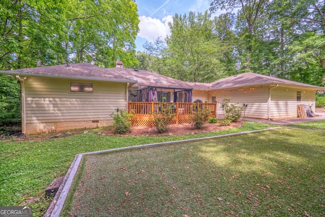 205 OLDE OAK Drive, Jonesboro, GA 30238