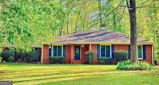 205 OLDE OAK Drive, Jonesboro, GA 30238