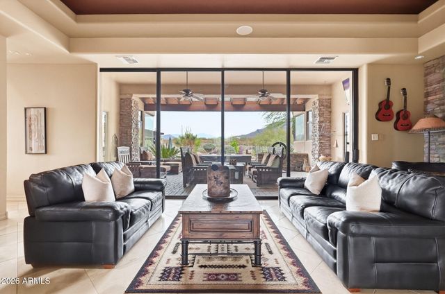 5438 E PRICKLEY PEAR Road, Cave Creek, AZ 85331