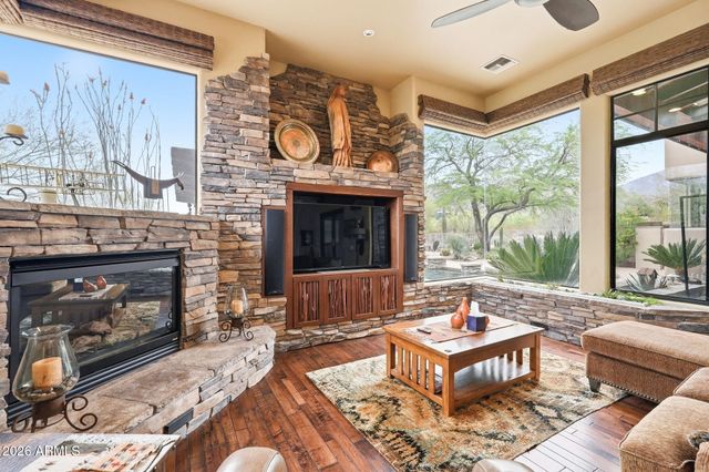 5438 E PRICKLEY PEAR Road, Cave Creek, AZ 85331