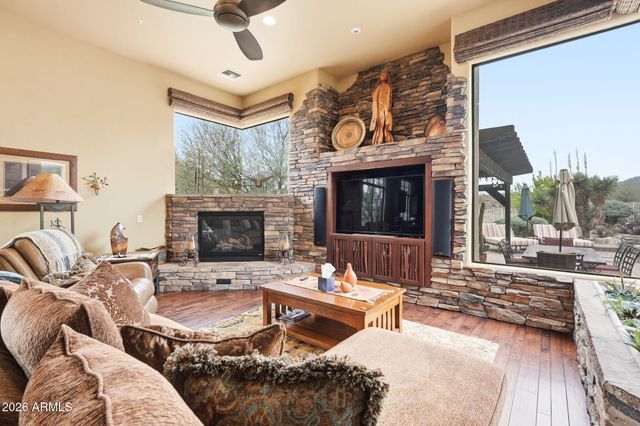 5438 E PRICKLEY PEAR Road, Cave Creek, AZ 85331