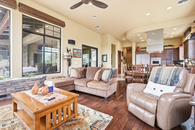 5438 E PRICKLEY PEAR Road, Cave Creek, AZ 85331