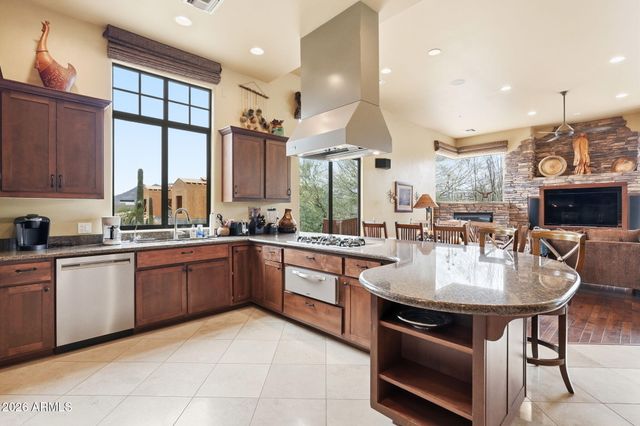 5438 E PRICKLEY PEAR Road, Cave Creek, AZ 85331