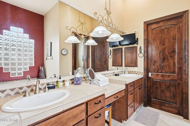 5438 E PRICKLEY PEAR Road, Cave Creek, AZ 85331