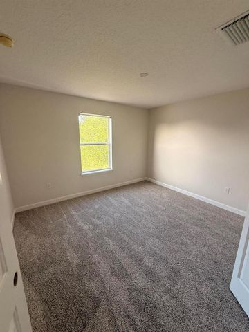 2102 Bunker View Court, Kissimmee, FL 34746