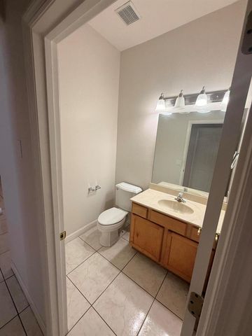 2102 Bunker View Court, Kissimmee, FL 34746