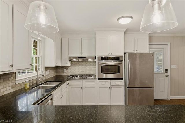4971 Stonington Road, Winston-salem, NC 27103