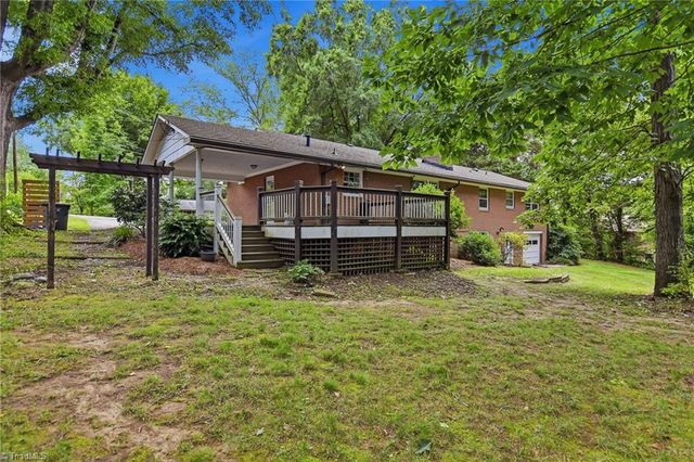 4971 Stonington Road, Winston-salem, NC 27103