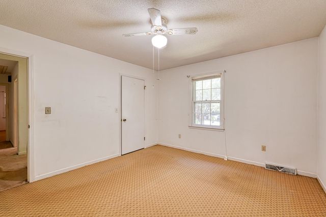 100 Carpenter Drive, Landrum, SC 29356