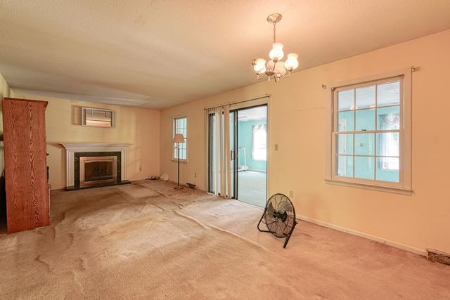 100 Carpenter Drive, Landrum, SC 29356