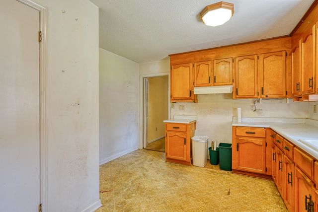 100 Carpenter Drive, Landrum, SC 29356