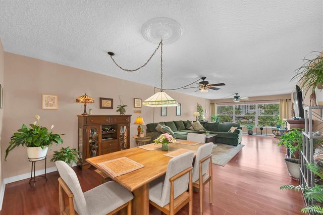 6363 GULF WINDS DRIVE 233, St Petersburg, FL 33706