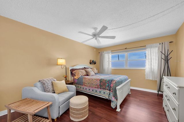 6363 GULF WINDS DRIVE 233, St Petersburg, FL 33706